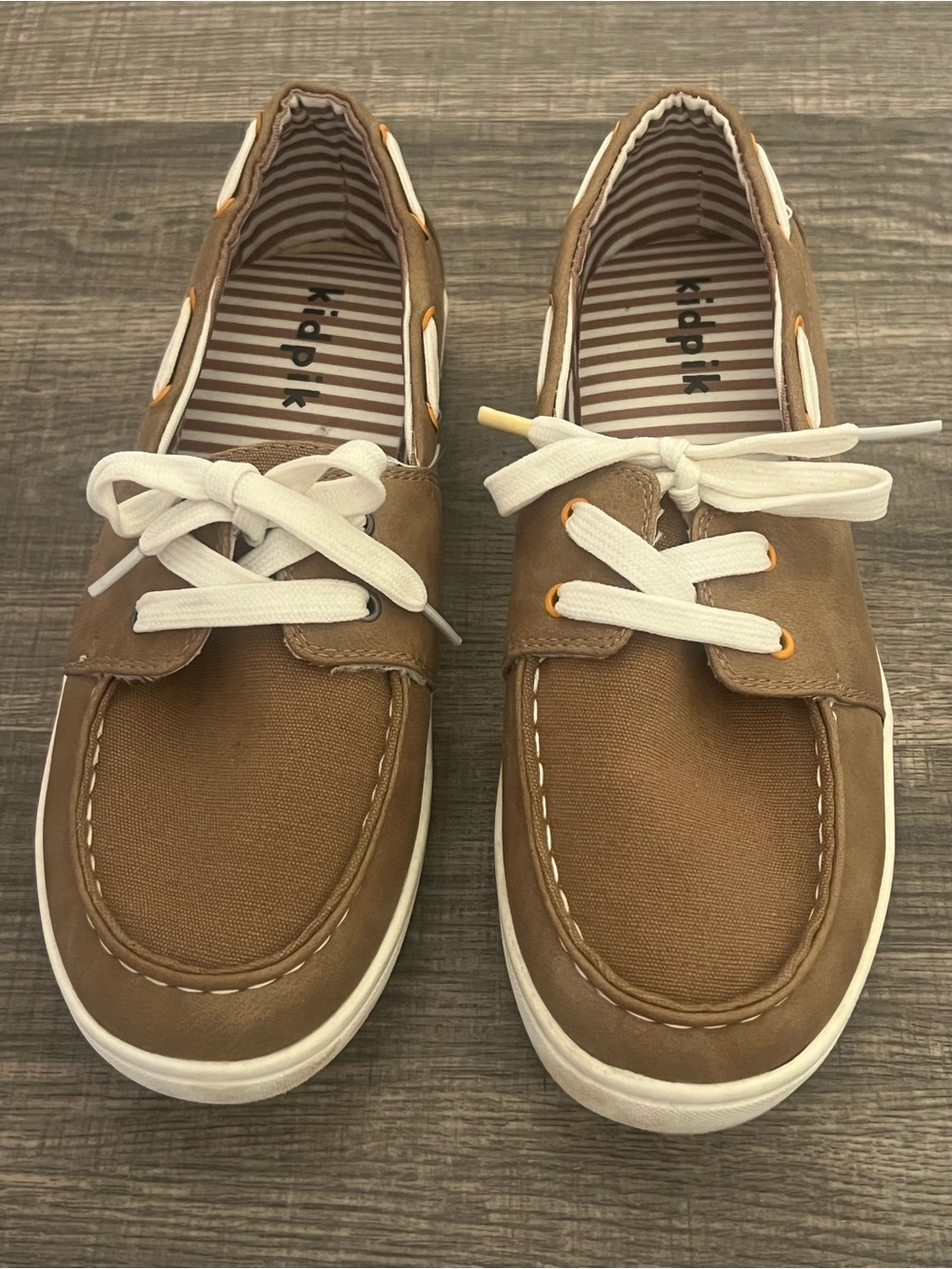 Kidpik Boy Canvas Boat Shoes -Size 5